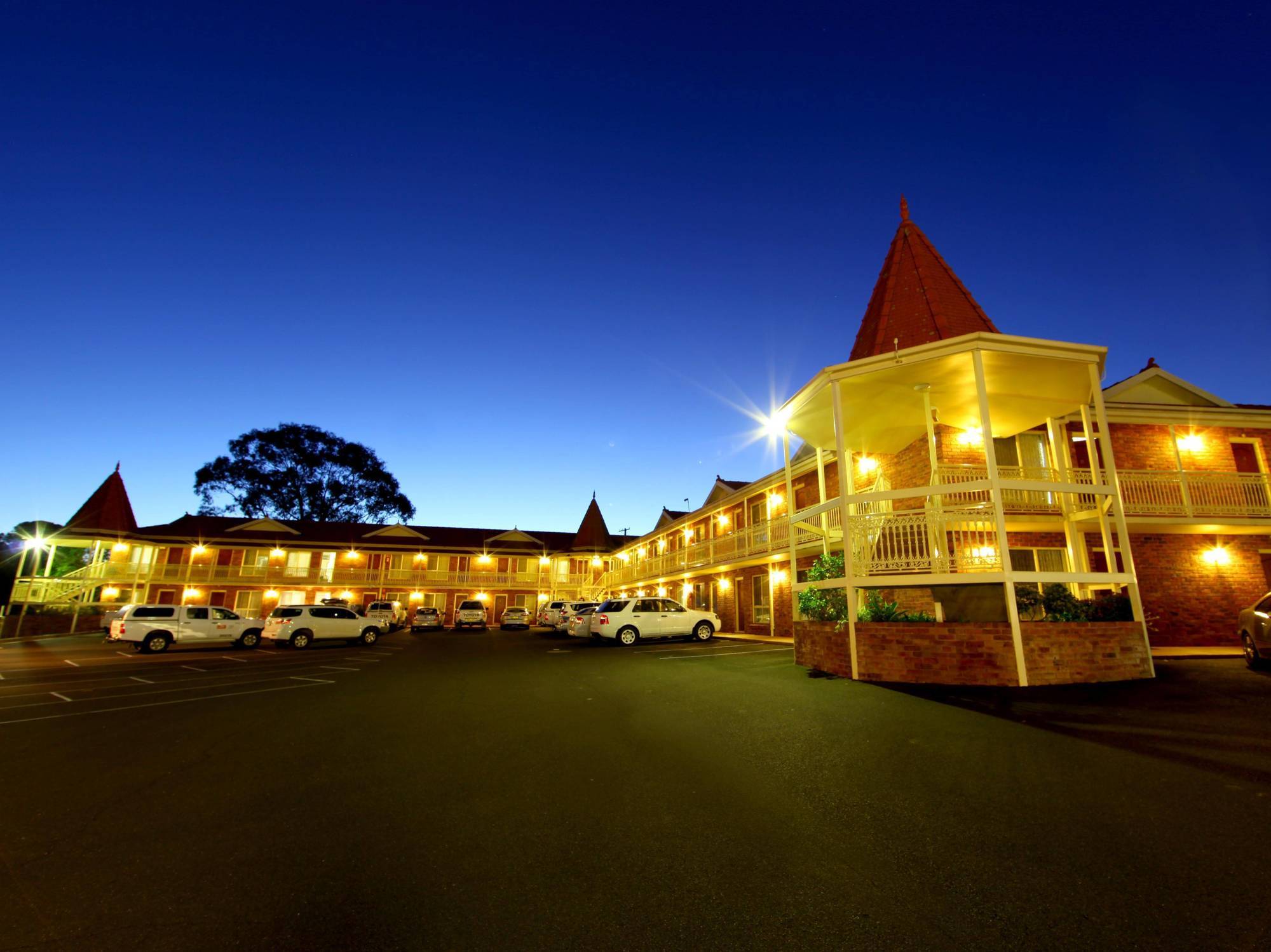Abel Tasman Motor Inn Dubbo Extérieur photo